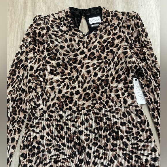 SAYLOR EMERSON DRESS L - Picture 3 of 6